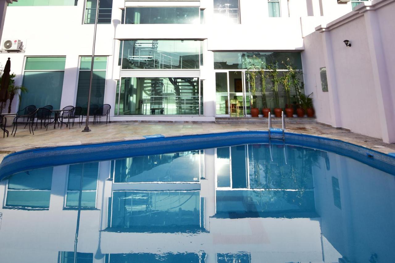 Mision Leon Otel Dış mekan fotoğraf
