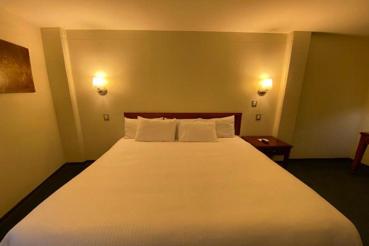 Mision Leon Otel Dış mekan fotoğraf