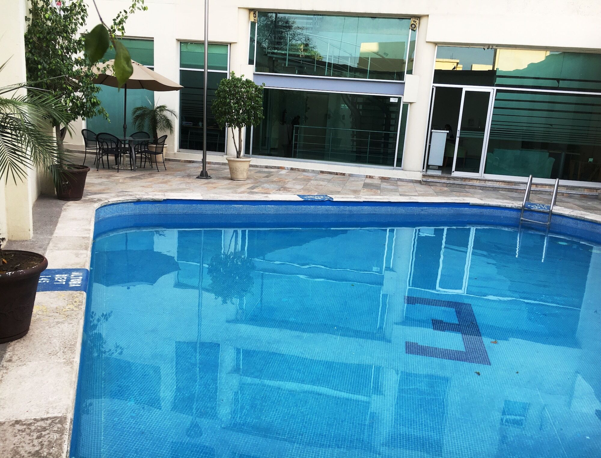 Mision Leon Otel Dış mekan fotoğraf